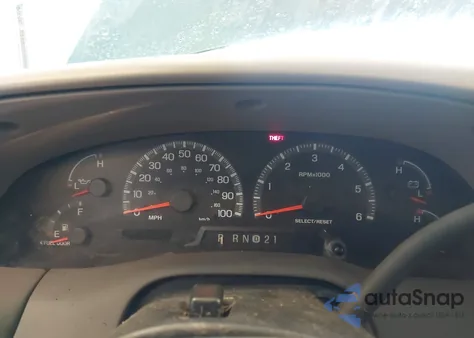 2000 Ford F-150 Lariat/Work Series/Xl/Xlt from USA, damaged, VIN 1FTRX17L7YNB60657